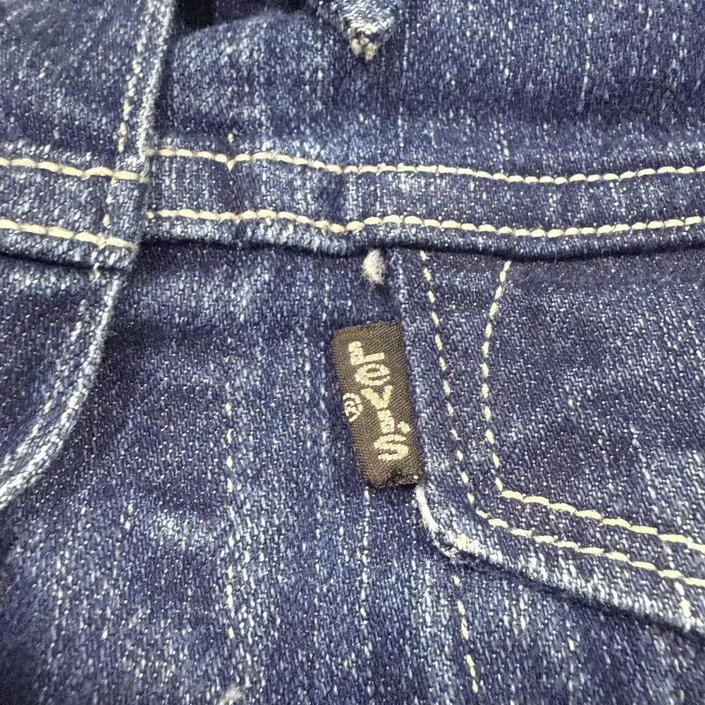 Levi's Women’s Small Denim Jacket Small - Picture 5 of 8